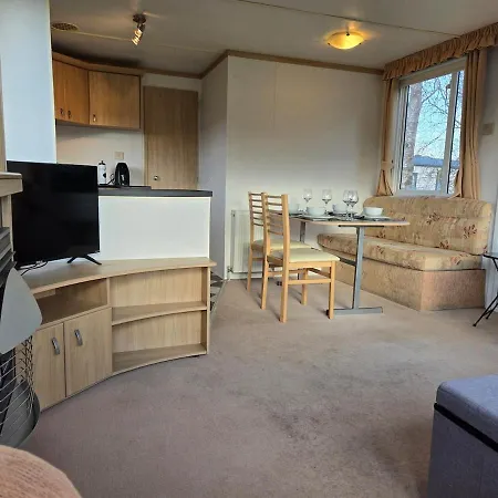 Elf Wood - Swimming Spa, Sky Sports, Tennis, Hadrian's Listing Port Carlisle