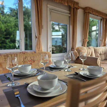 度假居 Elf Wood - Swimming Spa, Sky Sports, Tennis, Hadrian's Listing