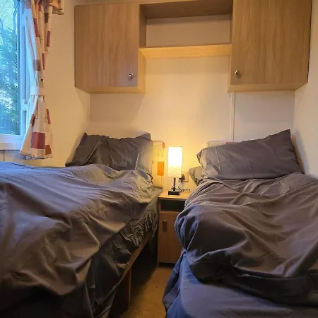 Elf Wood - Swimming Spa, Sky Sports, Tennis, Hadrian's Listing Port Carlisle