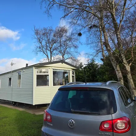 Elf Wood - Swimming Spa, Sky Sports, Tennis, Hadrian's Listing *