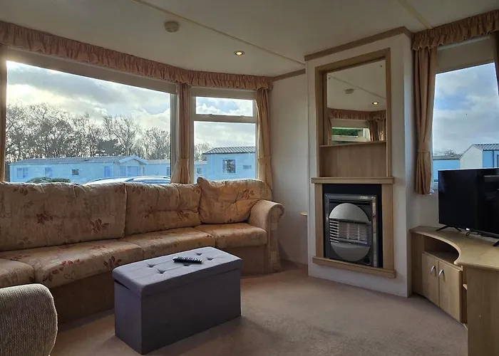 Elf Wood - Swimming Spa, Sky Sports, Tennis, Hadrian's Listing Holiday home