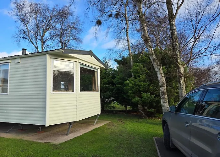 Elf Wood - Swimming Spa, Sky Sports, Tennis, Hadrian's Listing *