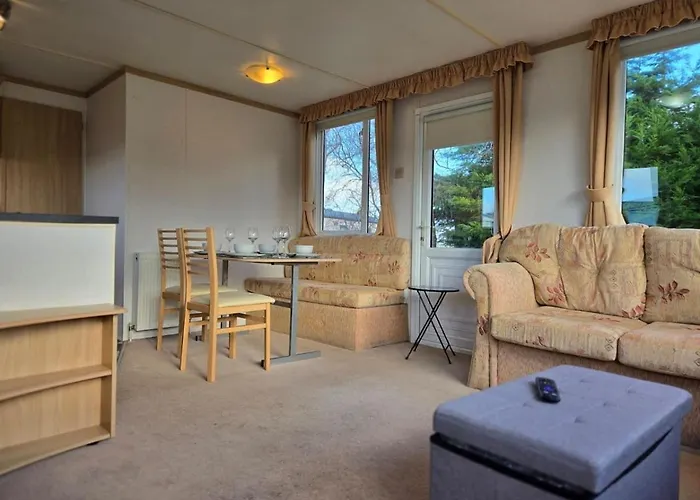 Elf Wood - Swimming Spa, Sky Sports, Tennis, Hadrian's Listing Port Carlisle