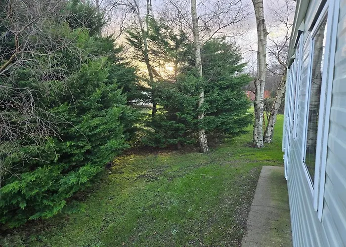 Elf Wood - Swimming Spa, Sky Sports, Tennis, Hadrian's Listing *