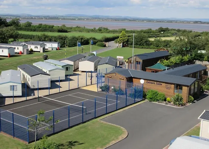 Elf Wood - Swimming Spa, Sky Sports, Tennis, Hadrian's Listing Holiday home Port Carlisle