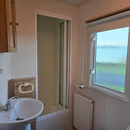 Elf Wood - Swimming Spa, Sky Sports, Tennis, Hadrian's Listing