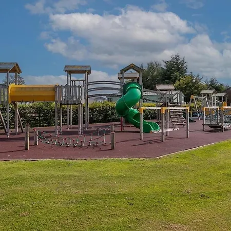 Elf Wood - Swimming Spa, Sky Sports, Tennis, Hadrian's Listing * Port Carlisle