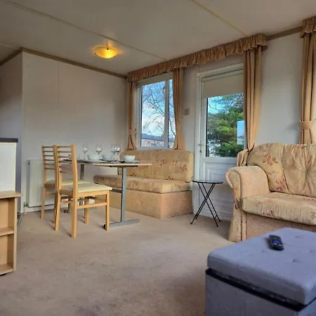 Elf Wood - Swimming Spa, Sky Sports, Tennis, Hadrian's Listing Port Carlisle