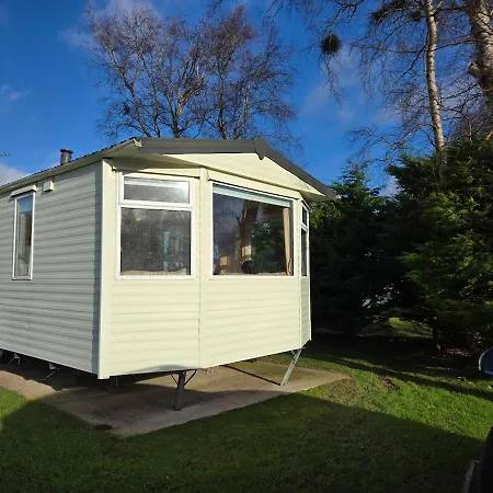 Elf Wood - Swimming Spa, Sky Sports, Tennis, Hadrian's Listing